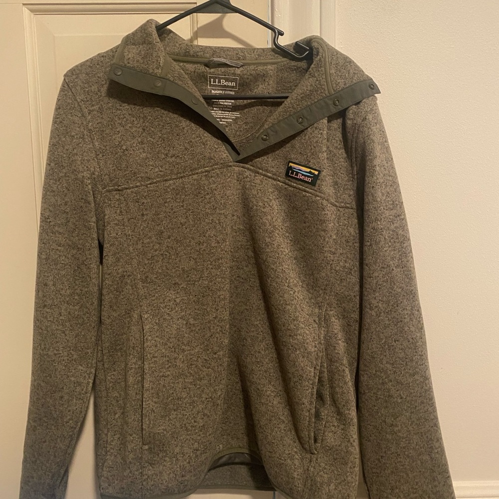 L.L. bean pull over - Picture 2 of 3
